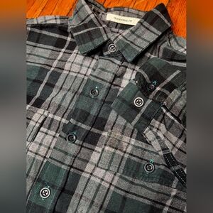 LL Bean Mens Medium M Regular Traditional Fit Chamois Cloth Plaid Shirt B2